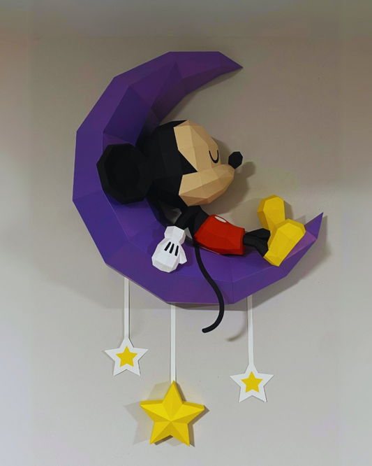 Mickey en la luna