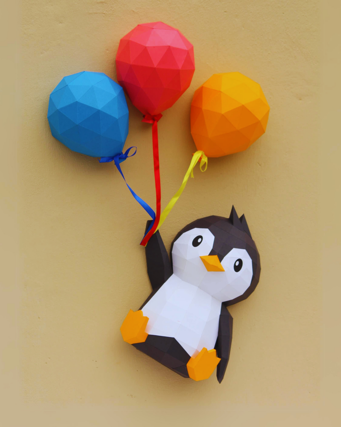 Pinguino con Globos Pared